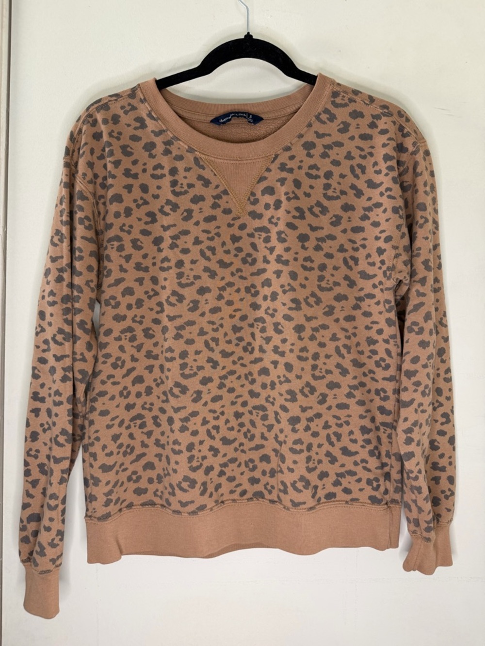 Abercrombie & Fitch Leopard Print Sweatshirt – Size S